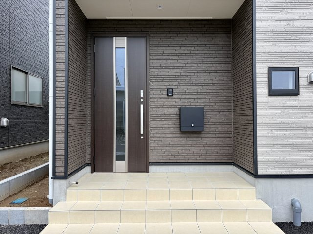 【玄関】 | 加須市北下新井　CRADLE GARDEN　新築戸建　全4棟　2号棟