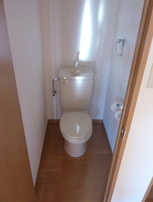 コーポコーワのトイレ|トイレもきれいです