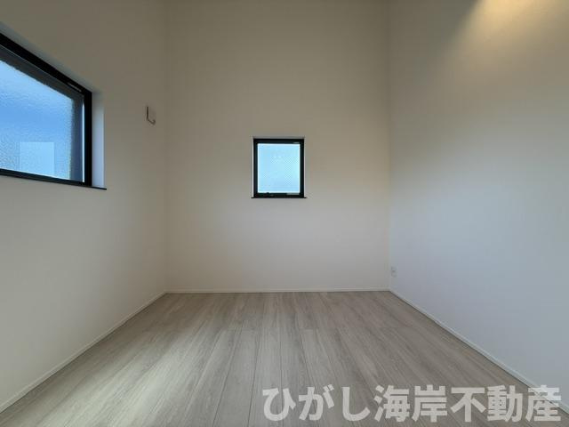 茅ヶ崎市西久保　新築戸建　全４棟の内装|5.2帖　サービスルーム