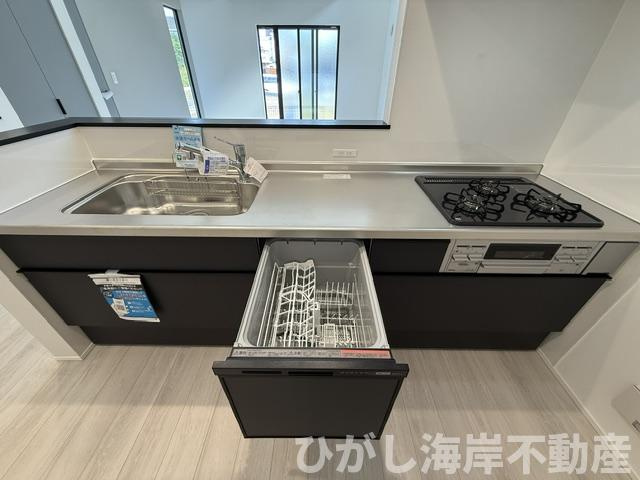 茅ヶ崎市西久保　新築戸建　全４棟のキッチン|食洗器付きシステムキッチン