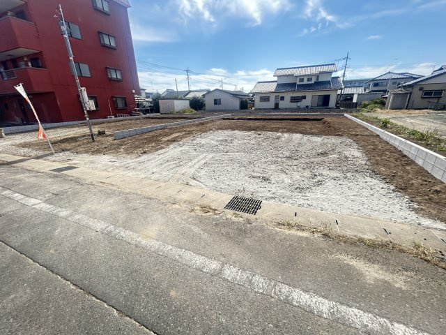 新築　前橋市前箱田町　GRAFARE　1号棟の駐車場|現地写真　駐車スペースは並列3台分可能です！