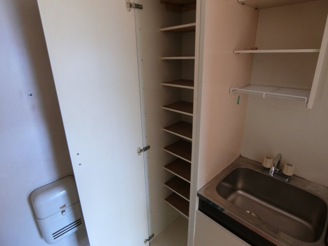 ヴィラ小杉の収納|他のお部屋の参考写真となります。