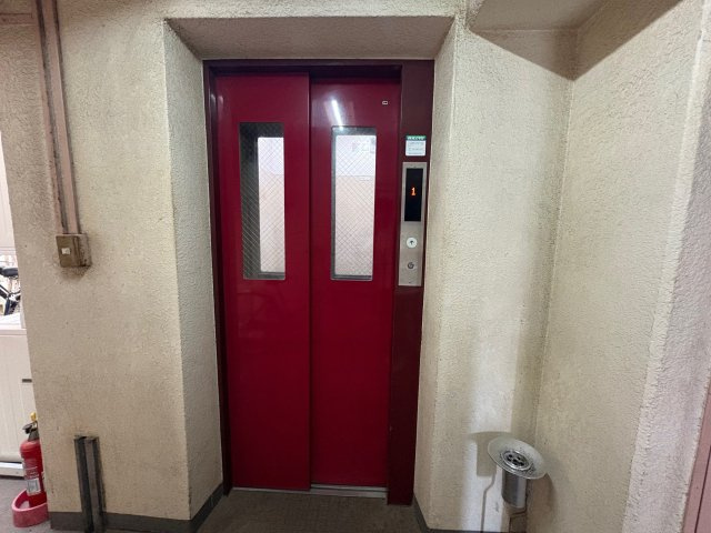コーポ岩永のロビー
