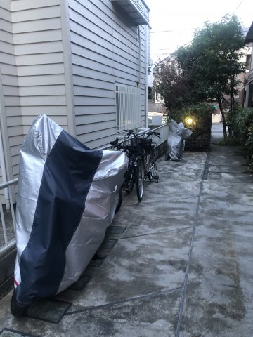 クラソ狛江のエントランス|ゆとりのあるエントランスです