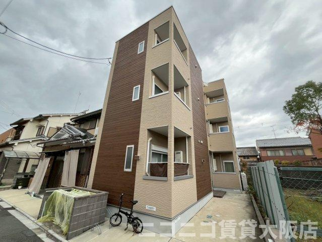 京都市伏見区深草加賀屋敷町のアパートの外観