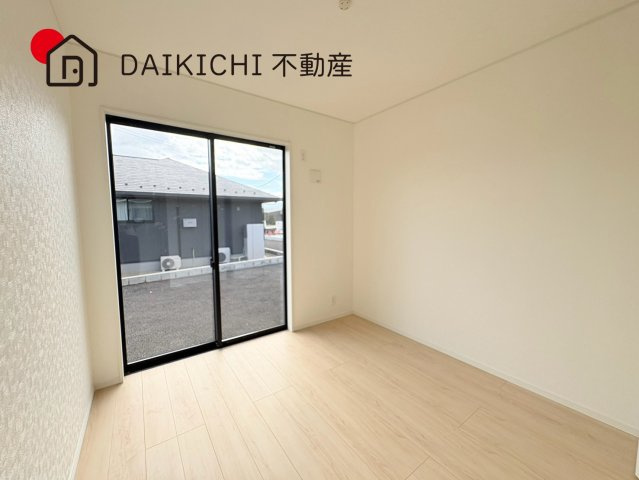 【洋室】 | 加須市下高柳第3　CRADLE GARDEN　新築戸建　全3棟　2号棟
