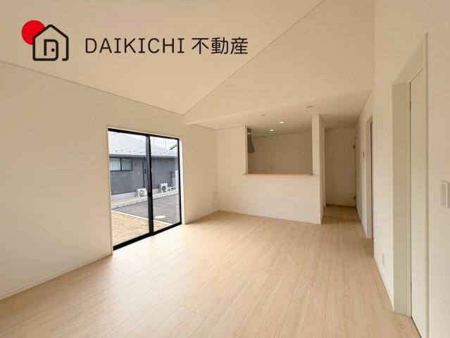 【居間・リビング】 | 加須市下高柳第3　CRADLE GARDEN　新築戸建　全3棟　2号棟