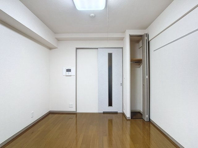 【洋室】 | プレール目黒リバーサイド | 使い勝手のいい洋室です