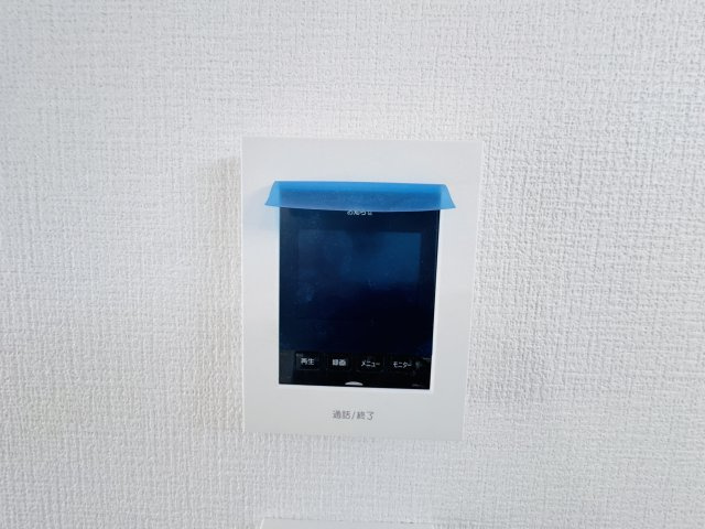 柏市柏新築戸建【高田小学校：7分】のセキュリティ|来客時も安心のTVモニター付きインターフォン