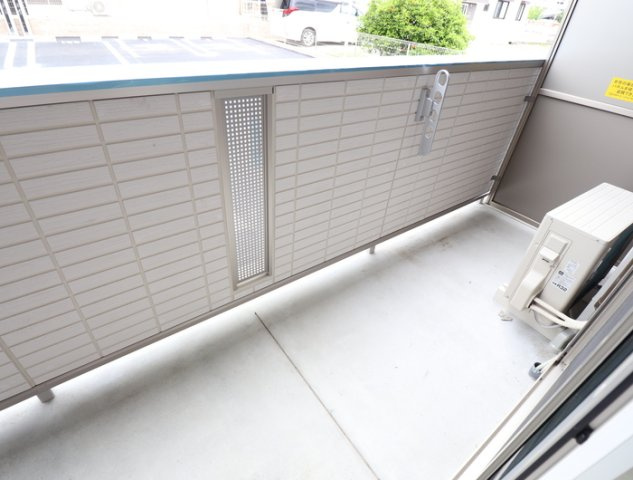 エクスプレス新八代 A棟のバルコニー