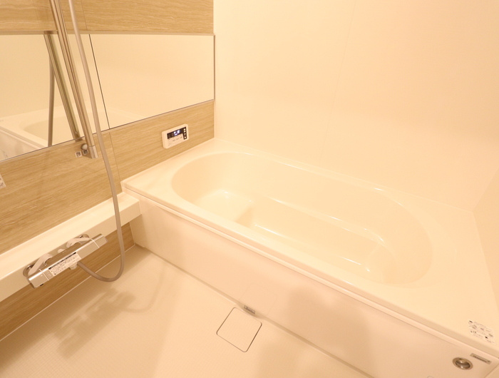 エクスプレス新八代 A棟の浴室