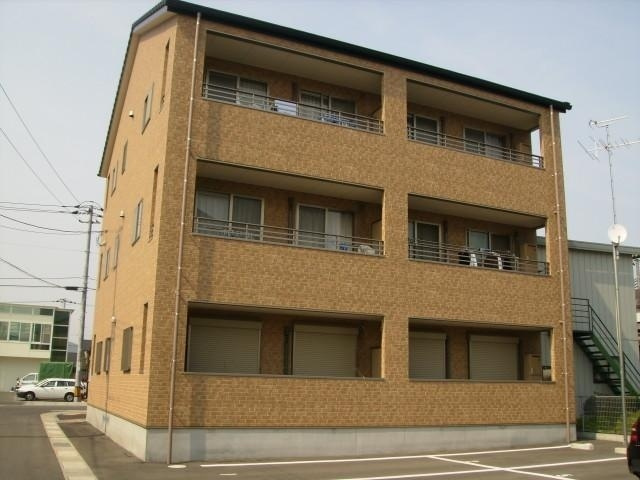フォブール中仙道B棟の外観