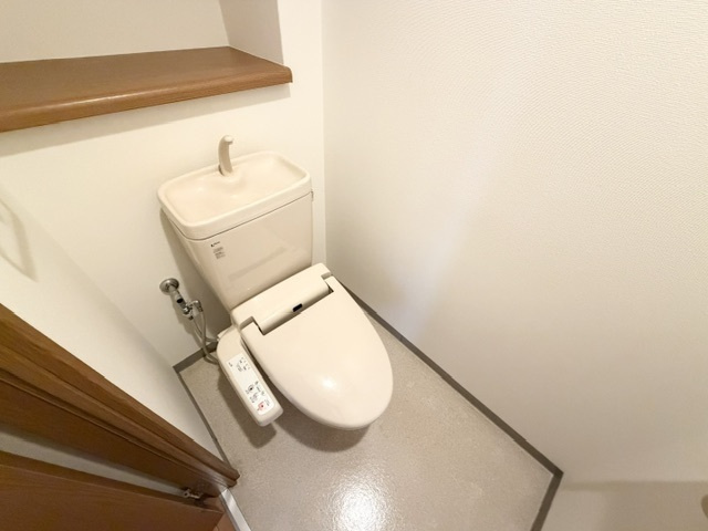 フォブール中仙道B棟のトイレ