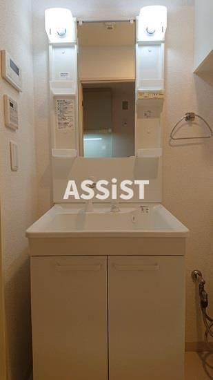 Ｃｏｍｏｄｏ・Ⅰの洗面所|※同物件同仕様参考写真です