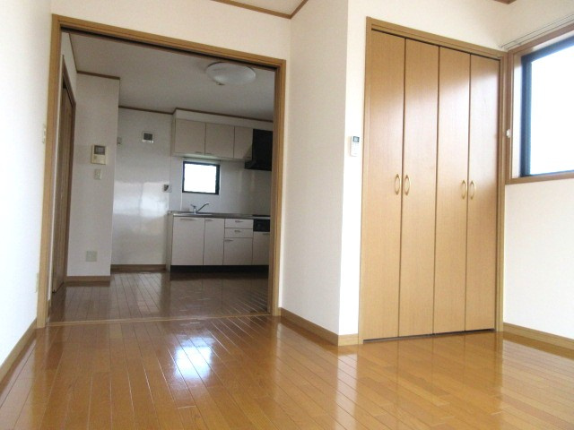 関町ユキハイツの洋室