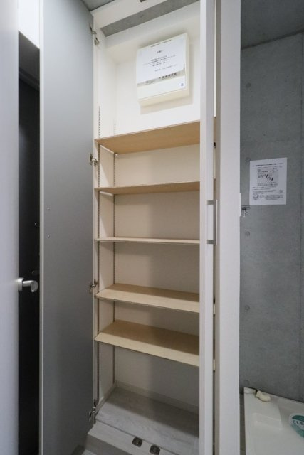 グランウエストの収納|靴入