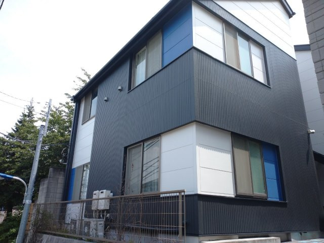 グランエッグス赤羽の外観