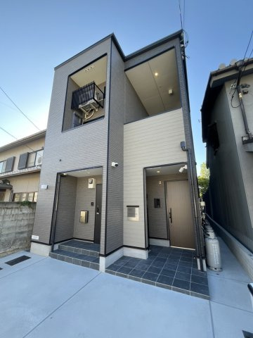 京都市伏見区深草南蓮池町のアパートの外観