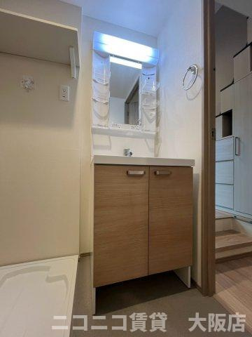 京都市伏見区深草南蓮池町のアパートの独立洗面台