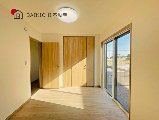 【洋室】 | 加須市多門寺第11期　ワイウッドコート　新築戸建　全3棟　1号棟