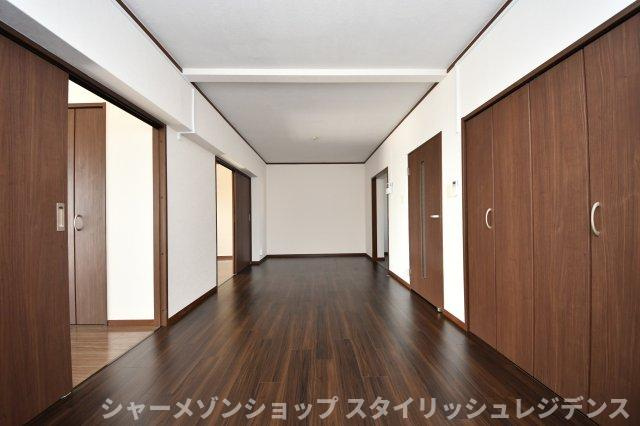 グリーンマンションの居間・リビング