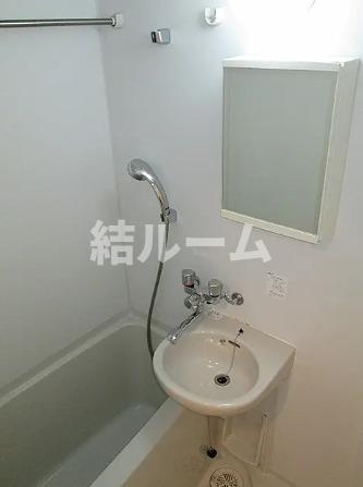 板橋区中丸町の賃貸マンションの浴室|別号室参考写真