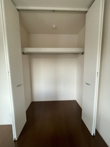 ライジングサン西宮 B棟の収納