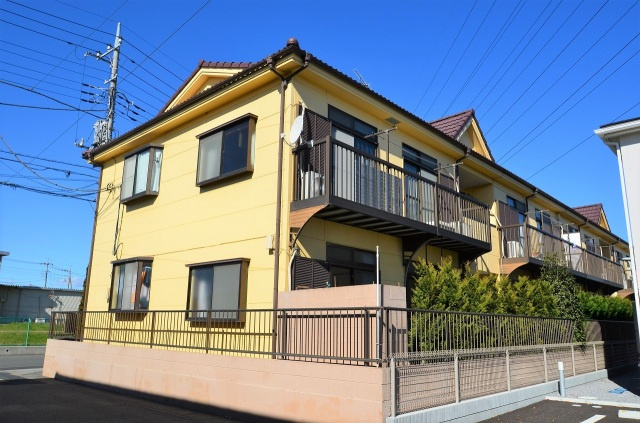 グランハイム新井A棟の外観