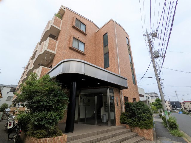 榎本ハイデンスの外観