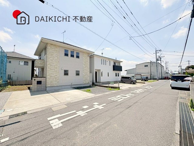 【前面道路含む現地写真】 | 加須市騎西　中古戸建