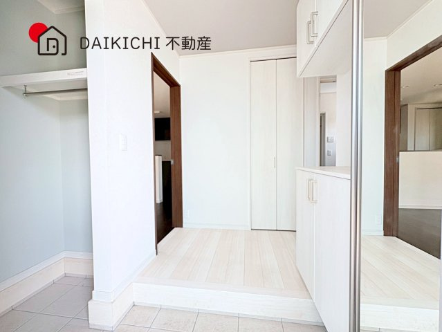 【玄関】 | 加須市騎西　中古戸建