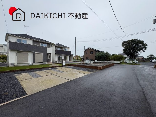 【前面道路含む現地写真】 | 加須市上三俣 D棟　中古戸建