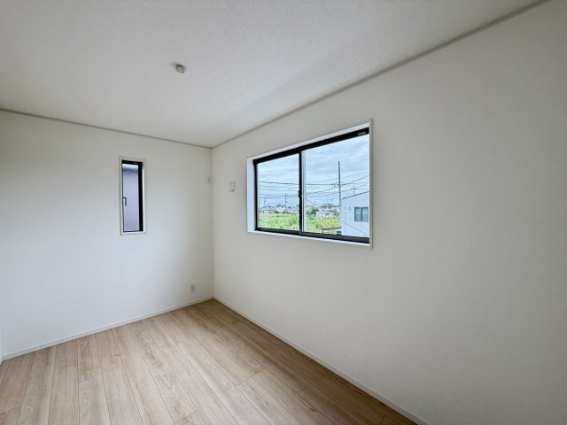 【洋室】 | 加須市北下新井　CRADLE GARDEN　新築戸建　全4棟　3号棟