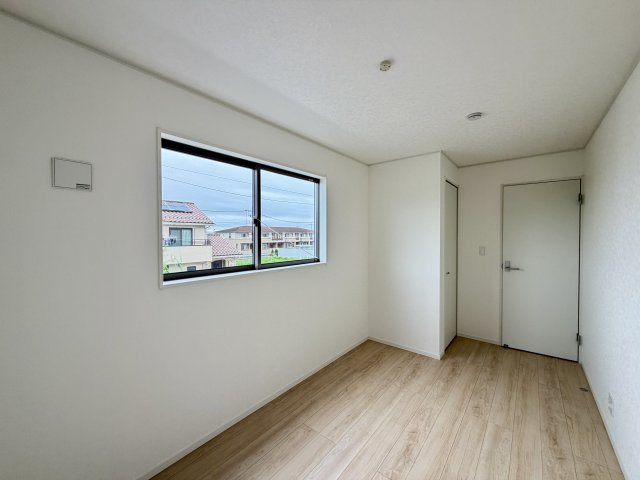 【洋室】 | 加須市北下新井　CRADLE GARDEN　新築戸建　全4棟　3号棟
