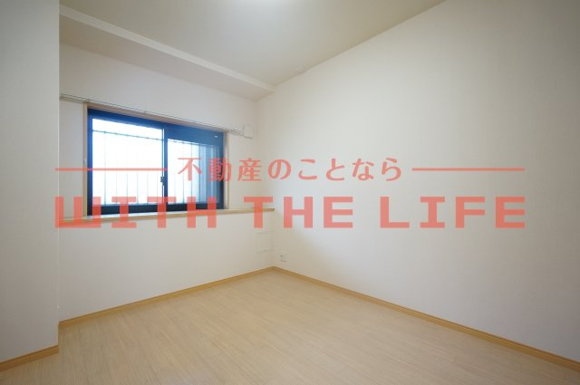 ウィズメゾンハーモニア【キャッシュバック対象物件】の洋室|コンパクトで使いやすい洋室です