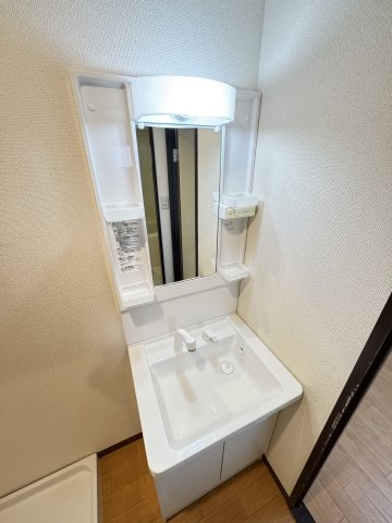 ビクトリアＫの独立洗面台|※別部屋のイメージ写真です。