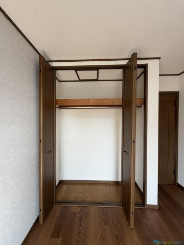 厚木市愛名　中古戸建の収納