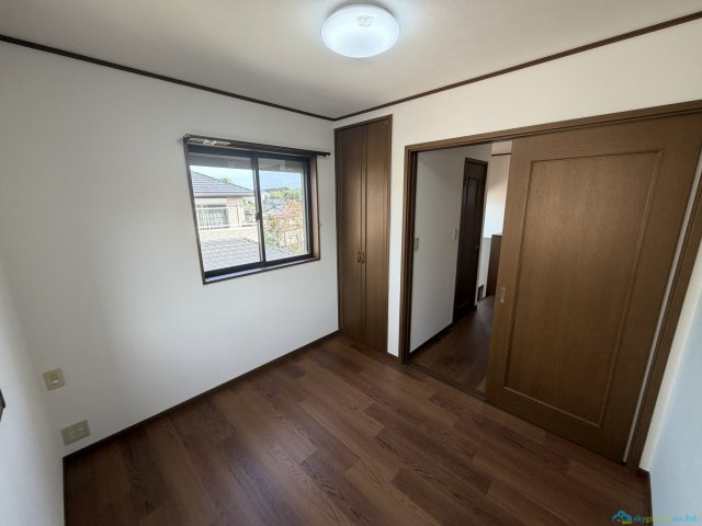 厚木市愛名　中古戸建の洋室