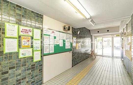 カーサ大森　Ｂ棟のロビー