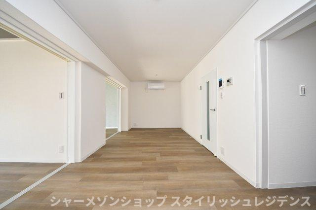 グリーンマンションの居間・リビング