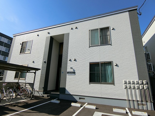 ポラリス恵み野駅前