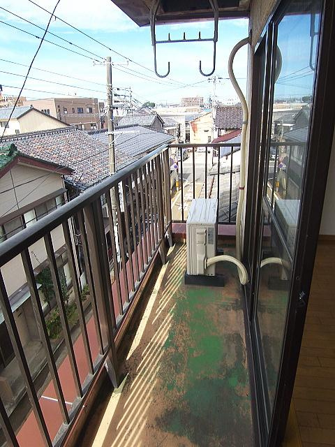 コーポ湊町のバルコニー
