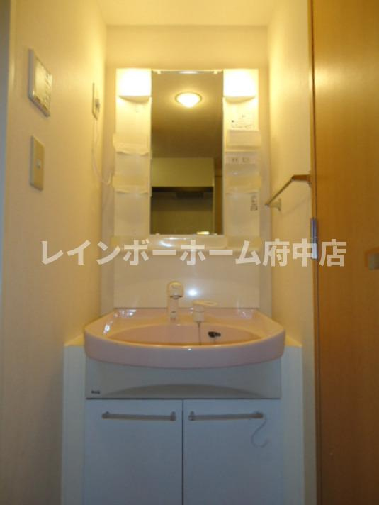 島田マインドタワーの独立洗面台