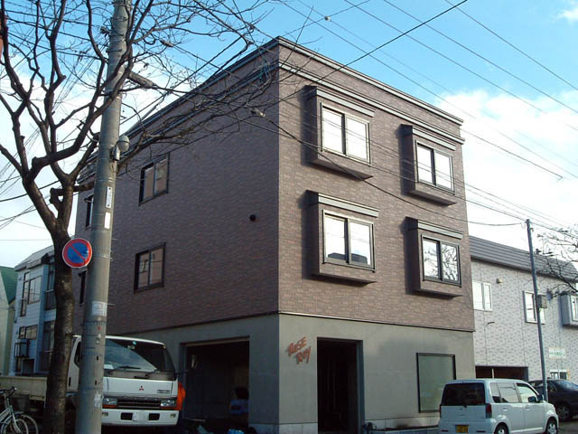 札幌市東区北十五条東６丁目のアパート