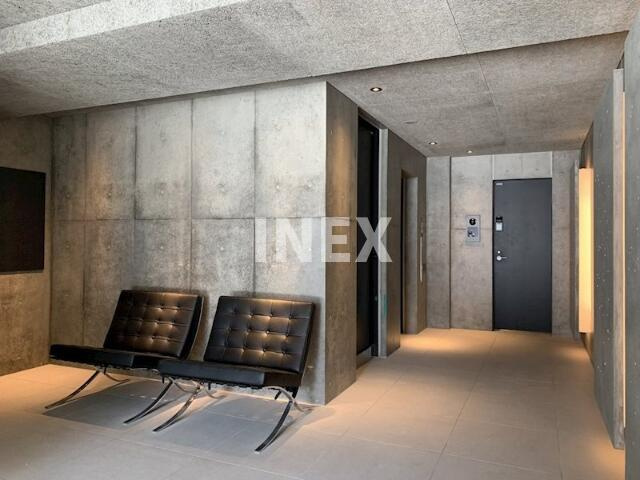 横浜市中区不老町２丁目の賃貸マンションのロビー