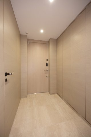 三田ガーデンヒルズ　パークマンションの玄関|※写真は同タイプ住戸です。