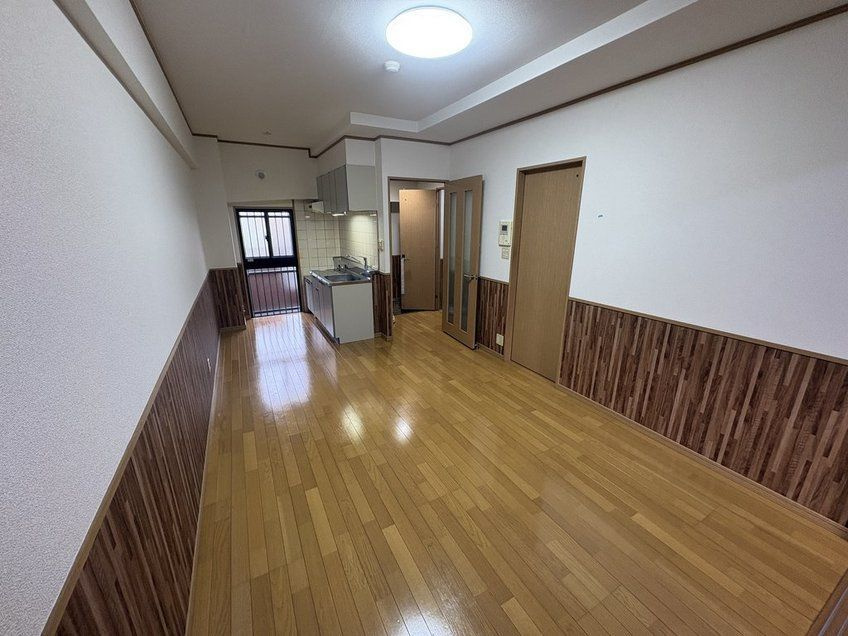 春日市春日原東町４丁目の賃貸マンションの居間・リビング