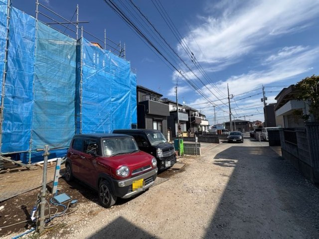 野田市上花輪6期　新築戸建　3号棟の前面道路含む現地写真