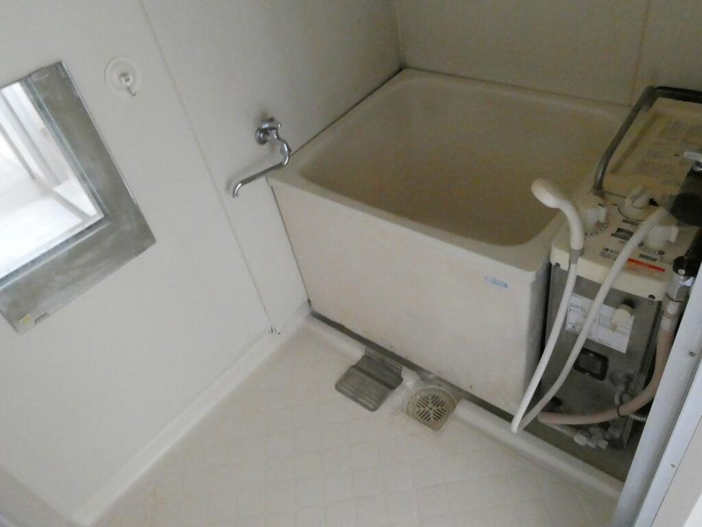 ONハイツの浴室