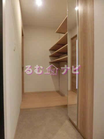 福岡市南区大楠２丁目の賃貸マンションの玄関